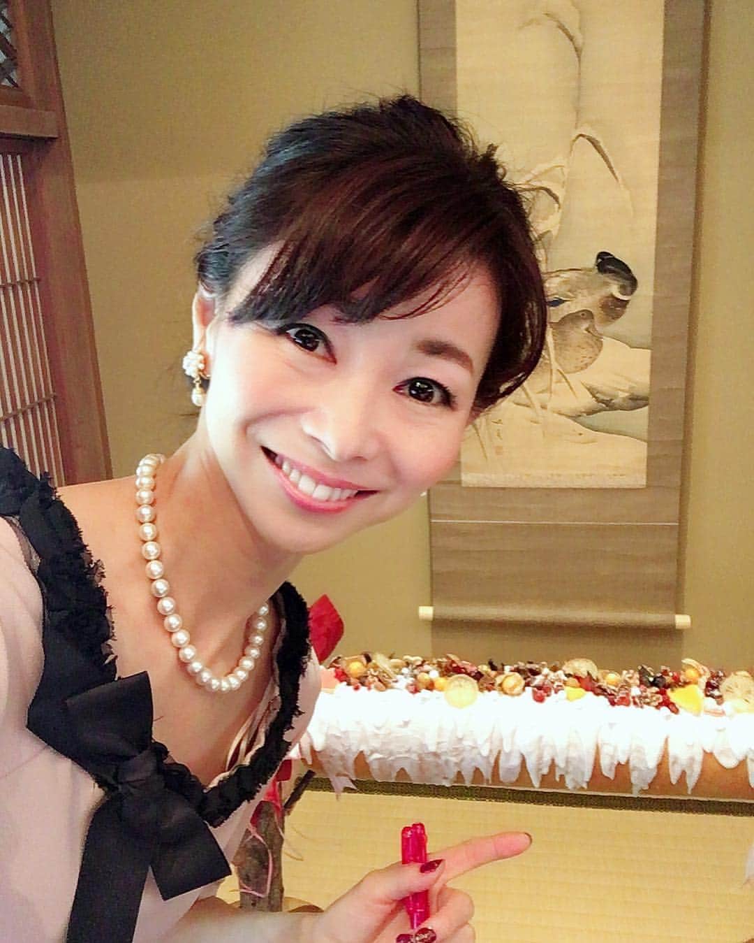 荒生暁子のグルメインスタ