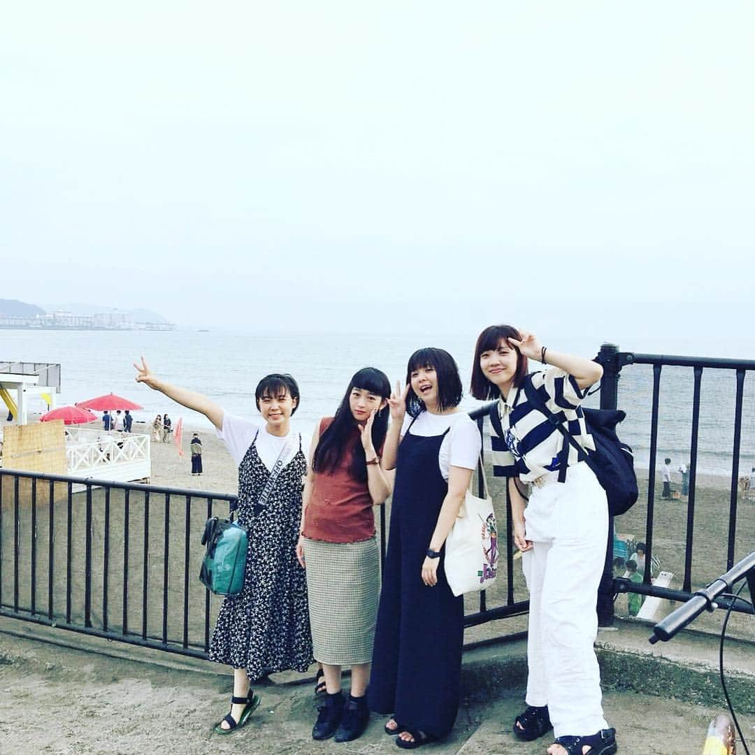 福田麻貴さんのインスタグラム写真 - (福田麻貴Instagram)「. . 今さらではありますが夏の思い出でした☺️ . . 何で載せてなかったんやろう？こんな、インスタ映えする写真。 . . . #光永 さん #TEAMBANANA 山田さん #スパイク小川  さん」10月7日 21時07分 - fukuda_maki_3ji