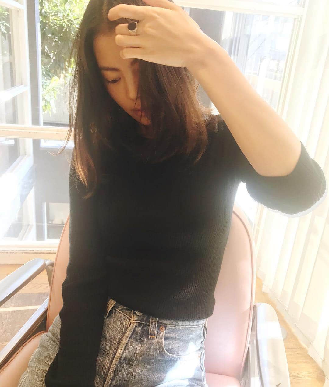 矢野未希子さんのインスタグラム写真 - (矢野未希子Instagram)「空気をふくむ柔らかい髪型が とてもおきにいり♡」10月7日 22時57分 - mikko1104