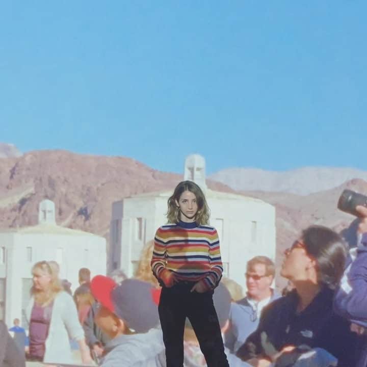エミリー・ラッドのインスタグラム：「a day at @artsmia 🤸‍♀️」