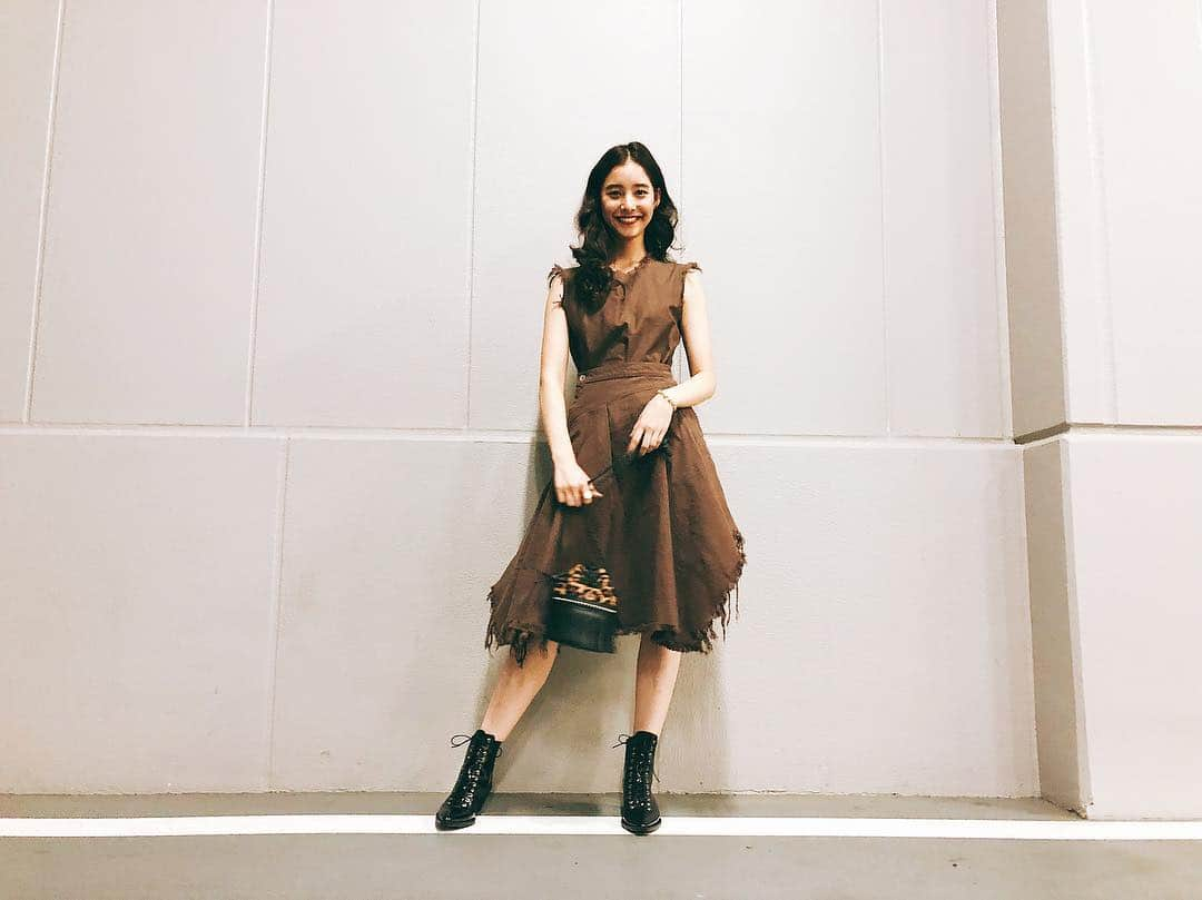 新木優子さんのインスタグラム写真 - (新木優子Instagram)「昨日の私服。 tops : @cry_tokyo  bottom : @cry_tokyo  shoes : @coach  bag : @jandmdavidson」10月8日 7時21分 - yuuuuukko_