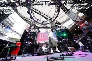 ねごとのインスタグラム：「thankyou‼️ J-WAVE @jwave813  happy 30th anniversary🎉  NEXT LIVE‼️ 2018.10.10 下北沢BASEMENTBAR w/東京カランコロン  #ねごと #negoto #jwave #30th #六本木ヒルズ #下北沢 #basementbar #東京カランコロン」