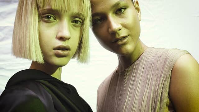 ヴィオネのインスタグラム：「Vionnet | Still Frame from the Spring Summer 19 Art Performance Fashion Presentation Backstage Video | by Jonathan Emma @jonathan_emma_whitepaper  Make-up & Nails sponsored by @inglot_italy @inglot_italy  Hair sponsored by @beppedeliaofficial @beautick_official . #vionnet #vionnetparis #madeleinevionnet #mfw #ss19 #artperformance #fashionpresentation #instastyle #instafashion」