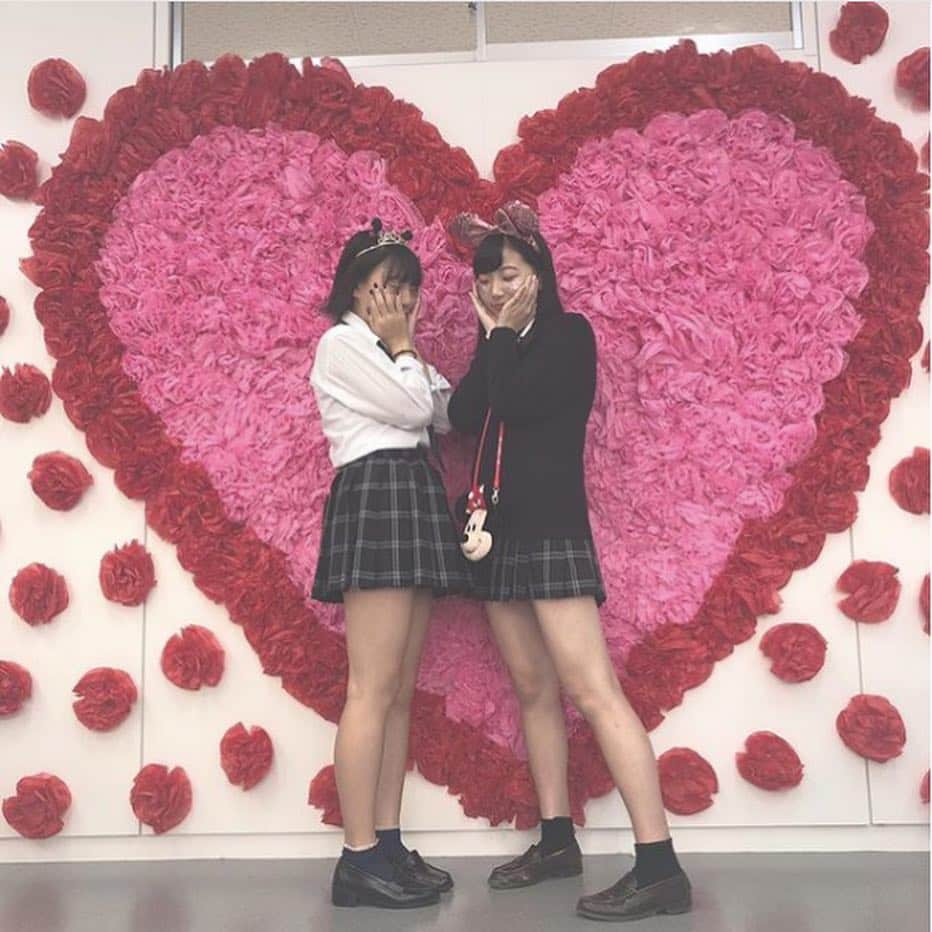 Nom De Plumeさんのインスタグラム写真 Nom De Plumeinstagram 文化祭特集2日目 クラスの出し物をするなら フォトスポット に決まり 一年に一度のイベントである文化祭ですが 焼きそばやチュロスやタピオカなど 色々な出し物をクラス