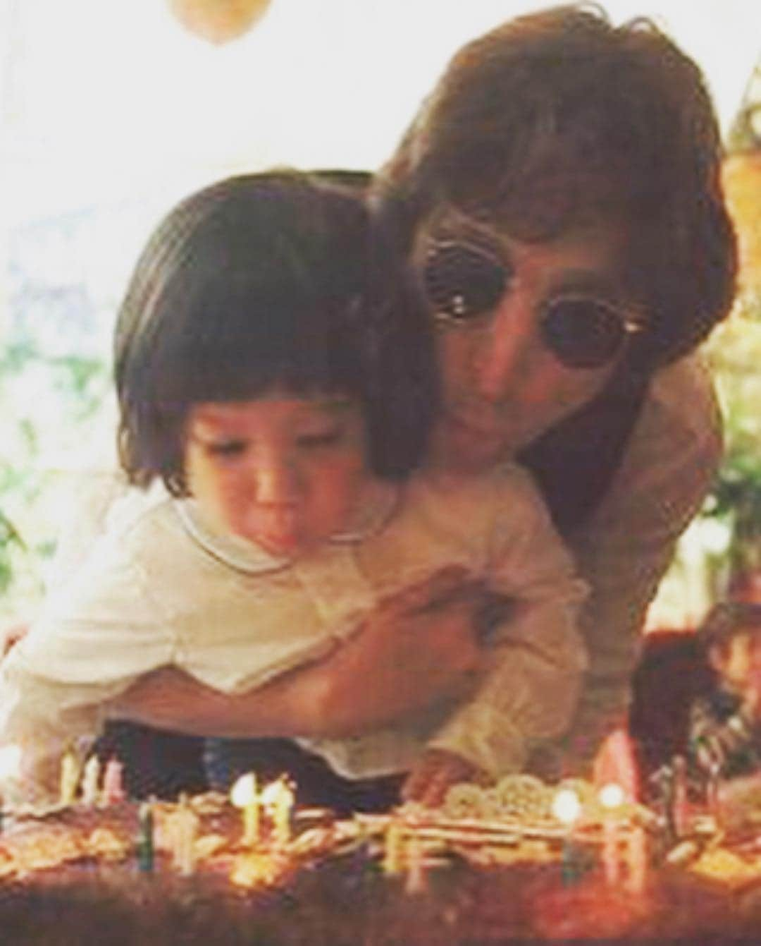 ショーン・レノンさんのインスタグラム写真 - (ショーン・レノンInstagram)「Happy Bday To Us...」10月9日 21時36分 - sean_ono_lennon