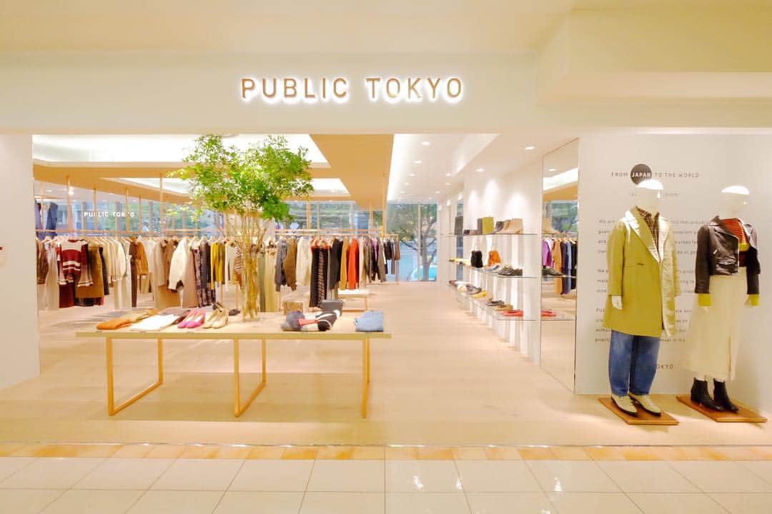 のインスタグラム：「PUBLIC TOKYO名古屋店が本日、オープンいたしました。名古屋パルコ西館 2Fになります。70坪弱の広い店でとても見やすいですね。東海の方は是非、お越し下さい。 #publictokyo #parco #nagoya」
