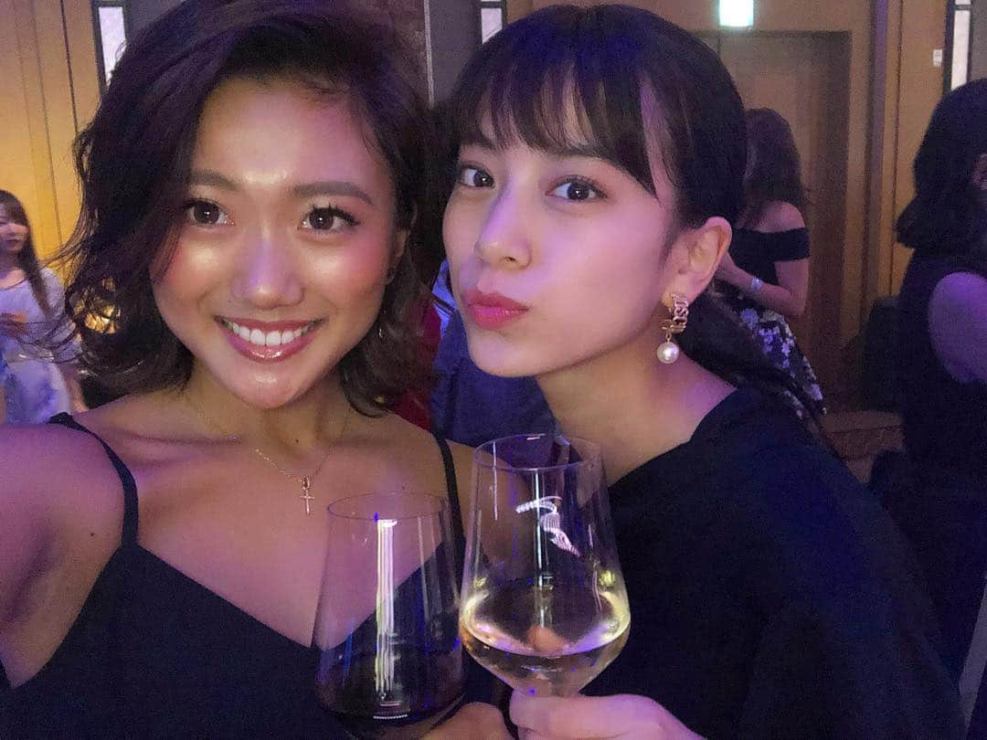 又来綾さんのインスタグラム写真 - (又来綾Instagram)「昨日はさぶりんと @lowya_official のパーティーへ🥂♥️ 大好きな @taylor_hill も近くで見れたし、色んな人と会えたし、楽しいよる🌙 本当に天使だった〜😢♥️ 2枚目に動画載せました💋 . . . #fashion #outfit #ootd #make #motd #makeup #love #girl #happy #instagood #instadaily #instafashion #pic #cartie #lowya #taylorhill #ロウヤ #テイラーヒル」10月10日 22時21分 - matarai_aya