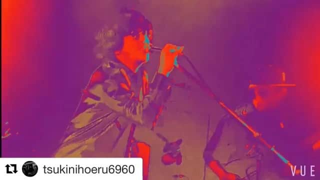 山崎潤のインスタグラム：「よろしくですよ！  皆んなで騒ぎますよ！  #Repost @tsukinihoeru6960 with @get_repost ・・・ 9月、10月のスケジュールも﻿ 皆さまと走り抜け﻿ あとは11月のワンマンとなりました！﻿ ﻿ まだ先のような、すぐ来てしまうような…﻿ ﻿ そんな、﻿ 新宿BLAZEワンマンライブのチケット﻿ まだゲットされてない方もいらっしゃるのでは？﻿ ﻿ まだ、間に合います﻿ 以下から ゲットしてください！﻿ ﻿ リコチケでは﻿ 限定デザインチケットの先行も﻿ 始まっております☆﻿ ﻿ 【月に吠える。ワンマンライブ 月に吠える。ジュクで吠える。】﻿﻿ 2018年11月18日（日）﻿﻿ 東京 新宿BLAZE﻿﻿ OPEN：16:30 START：17:30﻿﻿ 前売:4500円 1D別 当日:5000円 1D別﻿﻿ ﻿﻿ ■リコチケ ﻿﻿ ﻿﻿ リコチケ先行受付﻿﻿ ﻿﻿ 100枚限定デザインチケット 先行抽選予約 10月9日 (火) 10:00～ ﻿﻿ ﻿﻿ 受付URL：https://reco-ti.jp/l?dn=2501​﻿﻿ ﻿﻿ ■CNプレイガイド﻿﻿ ﻿﻿ ファミリーマート先行受付﻿﻿ ﻿﻿ 受付期間：10月9日（火）10:00～10月15日（月）23:59﻿﻿ ﻿﻿ 受付URL：http://www.cnplayguide.com/tsukinihoeru/​﻿﻿ ﻿﻿ ■ローソンチケット﻿﻿ ﻿﻿ プレリクエスト先行2次﻿﻿ ﻿﻿ 受付期間：9/29(土)12:00～10/11(木)23:59﻿﻿ ﻿﻿ 受付URL： http://l-tike.com/tsukinihoeru﻿﻿ ﻿﻿ ■イープラス﻿﻿ ﻿﻿ 2次プレオーダー受付﻿﻿ ﻿﻿ 受付期間：9/25(火)12:00～10/8(月)23:59﻿﻿ ﻿﻿ 受付URL： http://eplus.jp/tsukinihoeru/﻿﻿ ﻿﻿ ﻿﻿ #新宿BLAZE #ワンマンライブ #月に吠える #大森南朋 #塚本史朗 #山崎潤 #長野典二 #ライブ #バンド #ロック #ロックンロール #tsukinihoeru #rock #band #live」