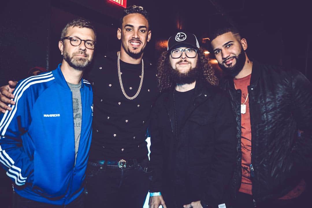 ノマー・マザラのインスタグラム：「last night at the “@DallasMAVS City Edition Launch Party” #TrueMaverick」