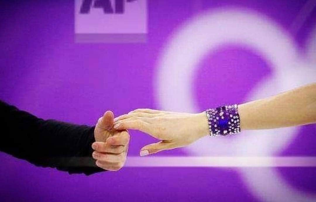 アレクサンドラ・ナザロワのインスタグラム：「RD❤️#nhktrophy2018」