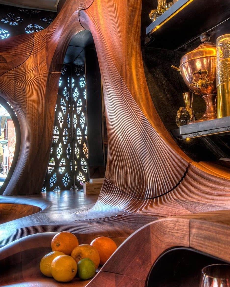 Interior123.com のインスタグラム：「Really cool bar interior design. 😍」