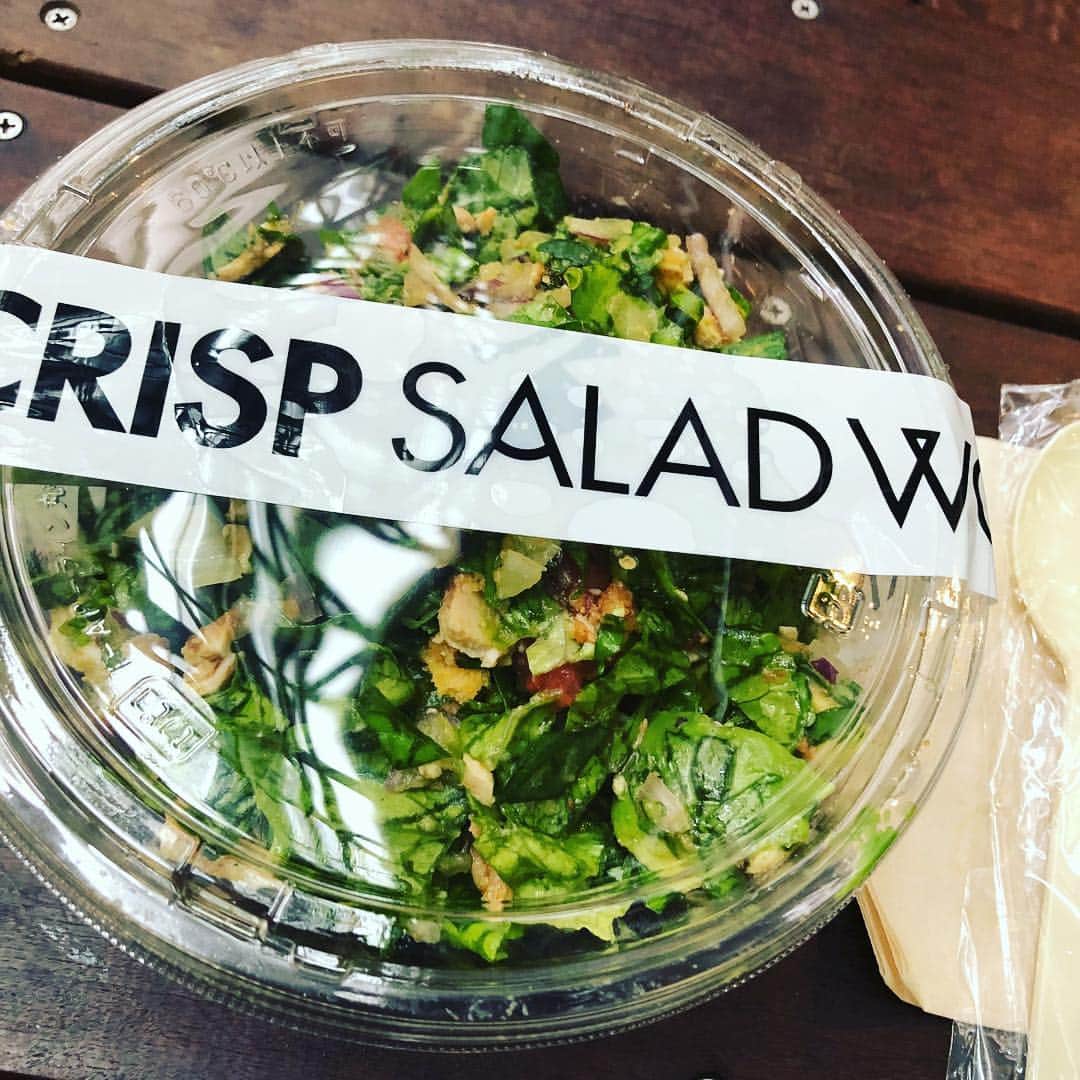 木村良平さんのインスタグラム写真 - (木村良平Instagram)「今日は後半に食べる仕事があるので、サラダを軽めに食べるである。 #foodporn #crispsaladworks #大好物」11月6日 15時03分 - ryouhey_drunk