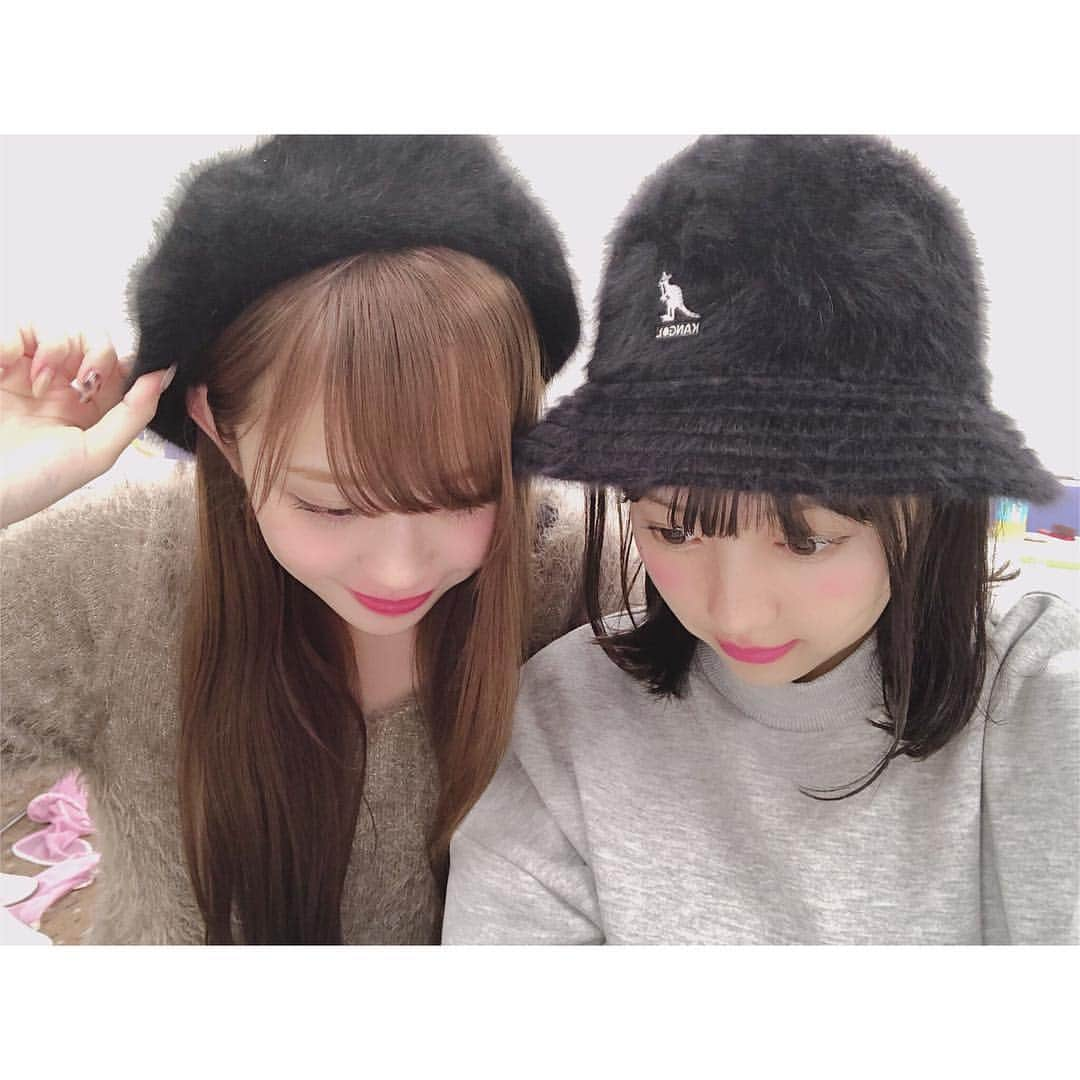 新木さくらさんのインスタグラム写真 - (新木さくらInstagram)「モコモコ高新木♡ 悠未さん髪切ったよ〜、さくらとの長さの違いがすごいよね！！笑  #LinQ #高新木」11月6日 22時50分 - araki_sakura14