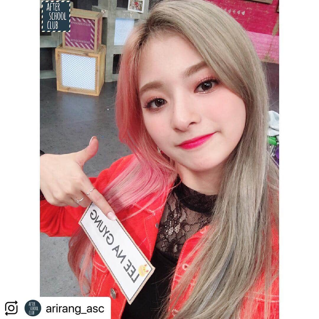 Mnetさんのインスタグラム写真 - (MnetInstagram)「@arirang_asc ・・・ [fromis_9] 러브밤이 팡팡 💘 보기만해도 광대가 승천하는 우리 프롬이들 (●'◡'●) 프로미스나인 멤버들이 남긴 셀카도 함께봐요 😊 - #프로미스나인 #fromis_9 #LOVEBOMB」11月6日 17時28分 - officialfromis_9