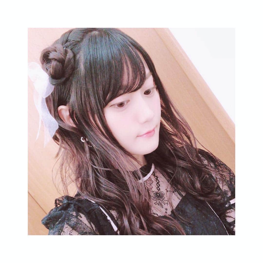 小倉唯さんのインスタグラム写真 - (小倉唯Instagram)「#邪神 #ガタノゾーア  を意識したヘアスタイル（´-`）🌀🎀🌀 #hairstyle #ヘアアレンジ」11月6日 20時11分 - yui_ogura_official