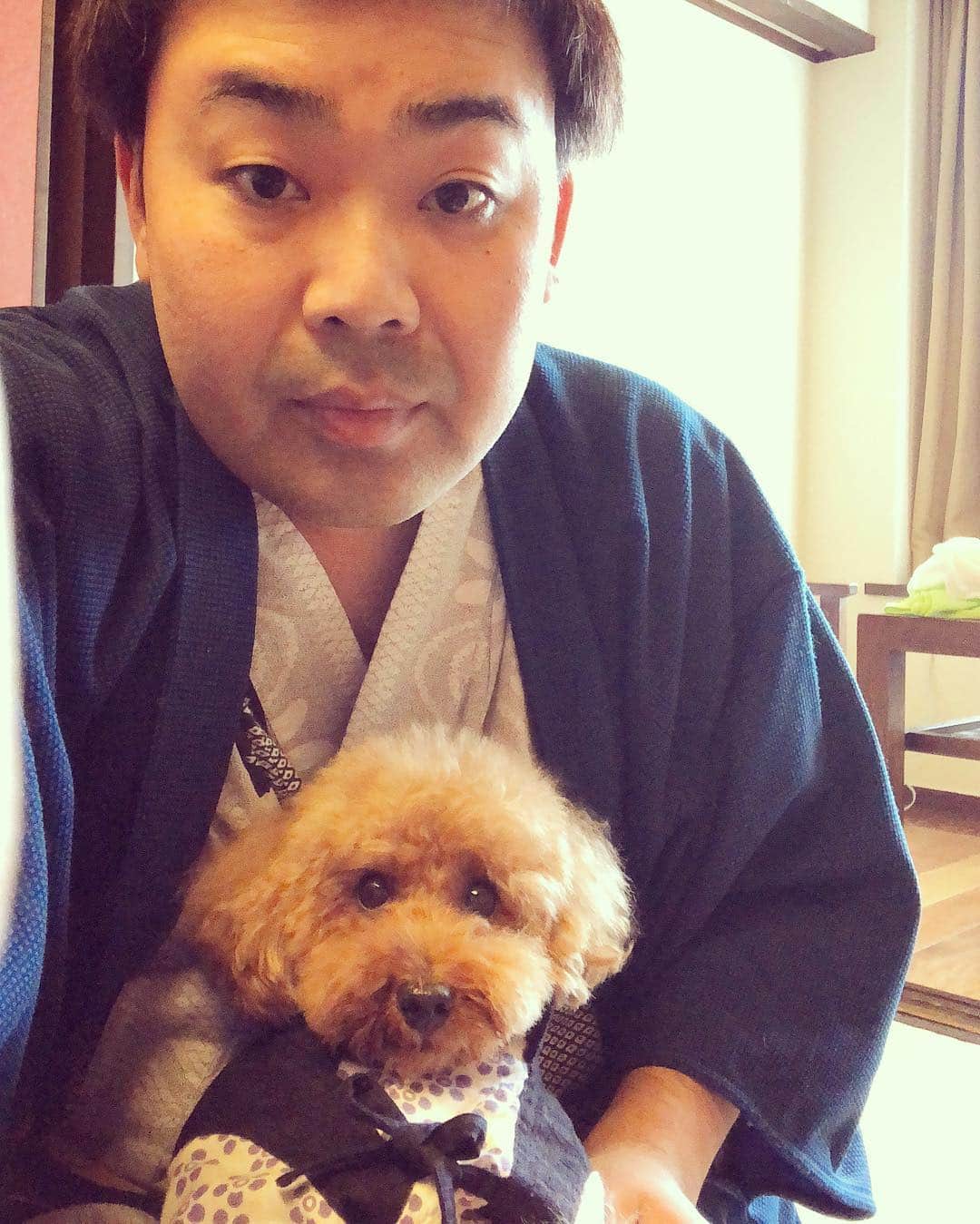 岩尾望さんのインスタグラム写真 - (岩尾望Instagram)「浴衣を着こなすつくしと二重気味の飼い主。」11月6日 20時37分 - iwaotsukushi