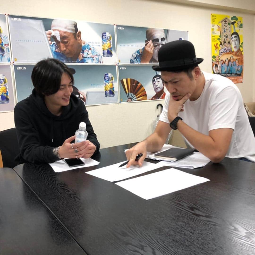 のインスタグラム：「18日のファンイベントに向けて打ち合わせ中。皆さまにお会いできるのを楽しみにしております！  #松本岳 #ナカムラアツシ #岳園祭2018」