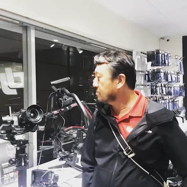 野口克也のインスタグラム：「RoninS腹話術」