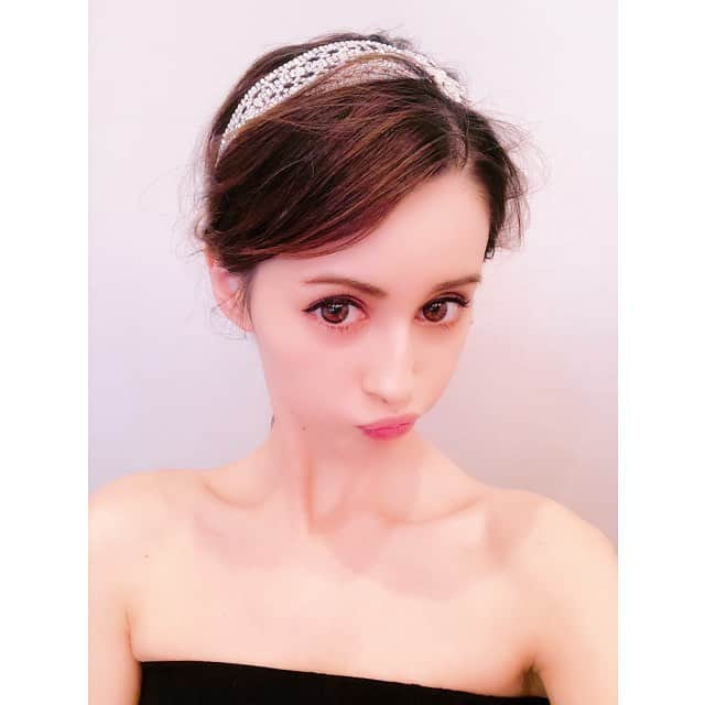 ダレノガレ明美さんのインスタグラム写真 - (ダレノガレ明美Instagram)「イベント前だよ🌹🌹🌹 早起きだったから眠い💤💤💤 #オーシャンズ8 #11月7日 #デジタル配信 #11月28日 #DVD&ブルーレイ発売」11月7日 10時00分 - darenogare.akemi