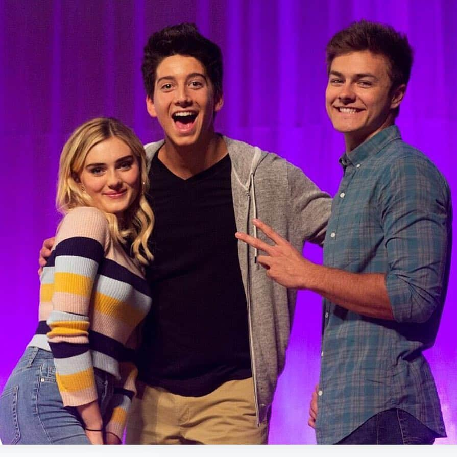 ペイトン・マイヤーのインスタグラム：「We are back tonight 8:30/7:30c on ABC #americanhousewife」