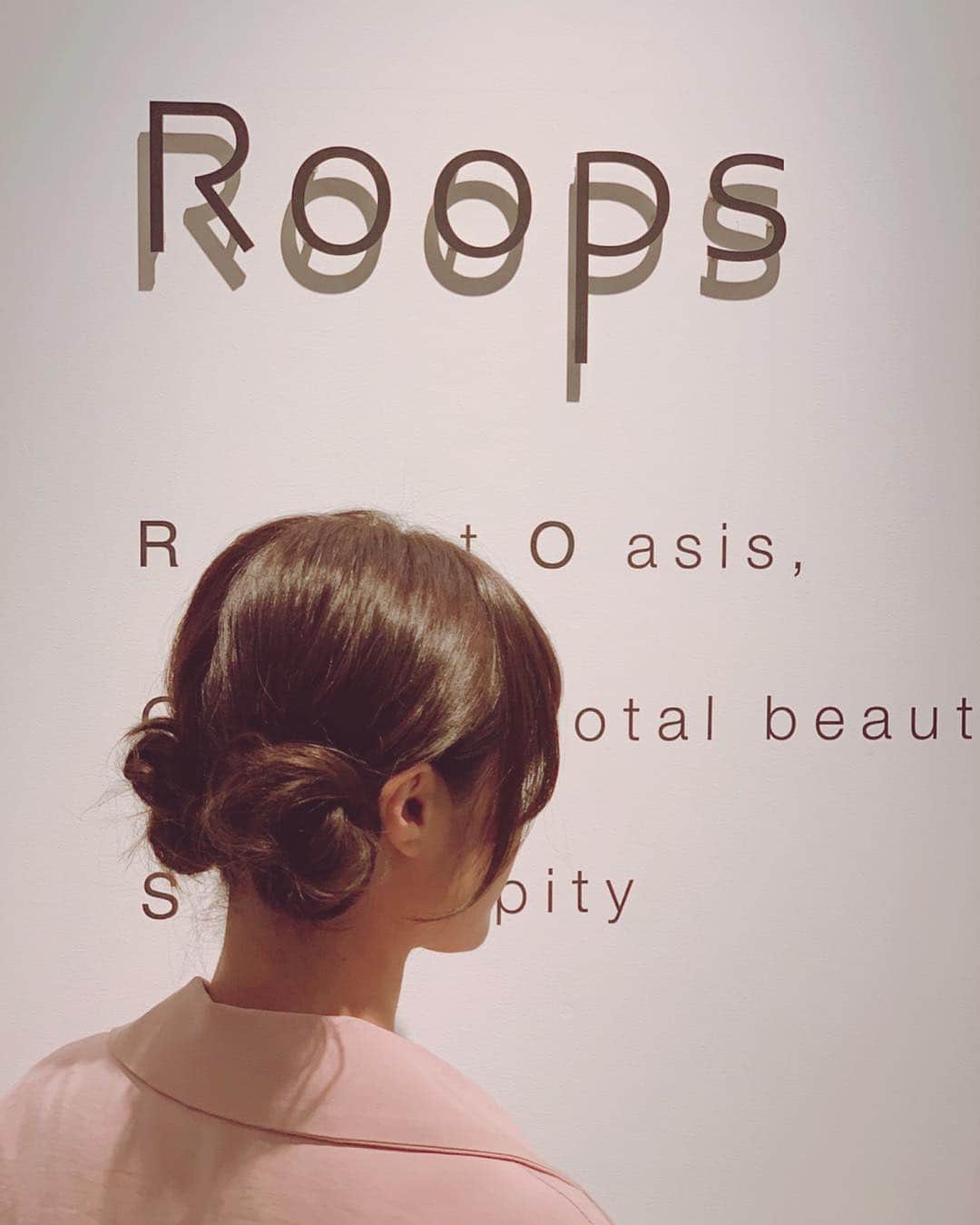 みひろさんのインスタグラム写真 - (みひろInstagram)「お気に入りの髪型♡ #ヘアアレンジ #ツインテール #roops #mihiro」11月8日 14時56分 - mihiro0519