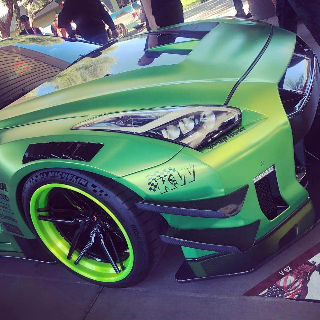 岩田亜矢那さんのインスタグラム写真 - (岩田亜矢那Instagram)「#semashow  #35gtr  カッコいい♡  #lalasweet #lalasweet撮影会 #lalasweetgt #toyota #toyota86 #model #fashion #cute #car #circuit #racequeen #kobe #japan #fitness #training #health #fit #bod#workout #fitnessmotivation #yolo #instafollow #写真好きな人と繋がりたい #カメラ好きな人と繋がりたい #芸能プロダクション #サーキット女子 #タレント #モデル」11月8日 20時38分 - ayana1113