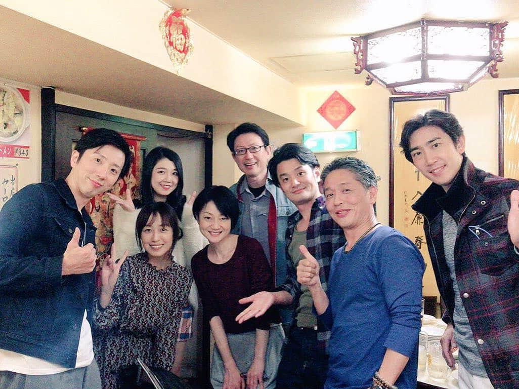 及川奈央さんのインスタグラム写真 - (及川奈央Instagram)「本日は #大森カンパニー  #人情喜劇 ｢ #いじはり ｣2日目公演を下北で #観劇 。 2年前の初演で涼子役をやらせていただいた作品なのですが客席から拝見させていただくと内容はもちろん知っていても一気に惹き込まれ沢山笑って最後は自然と涙が溢れていました。 温かくて心地よい、居場所。 大黒湯へ、皆様も是非❁」11月8日 20時39分 - naooikawa