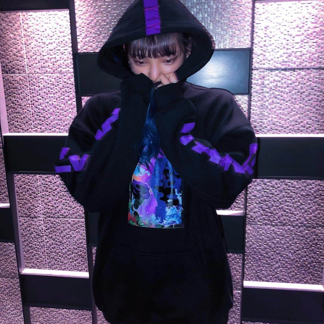 須田アンナさんのインスタグラム写真 - (須田アンナInstagram)「. 💜🌹 @elvira_clothing」11月8日 23時16分 - annastagram.official