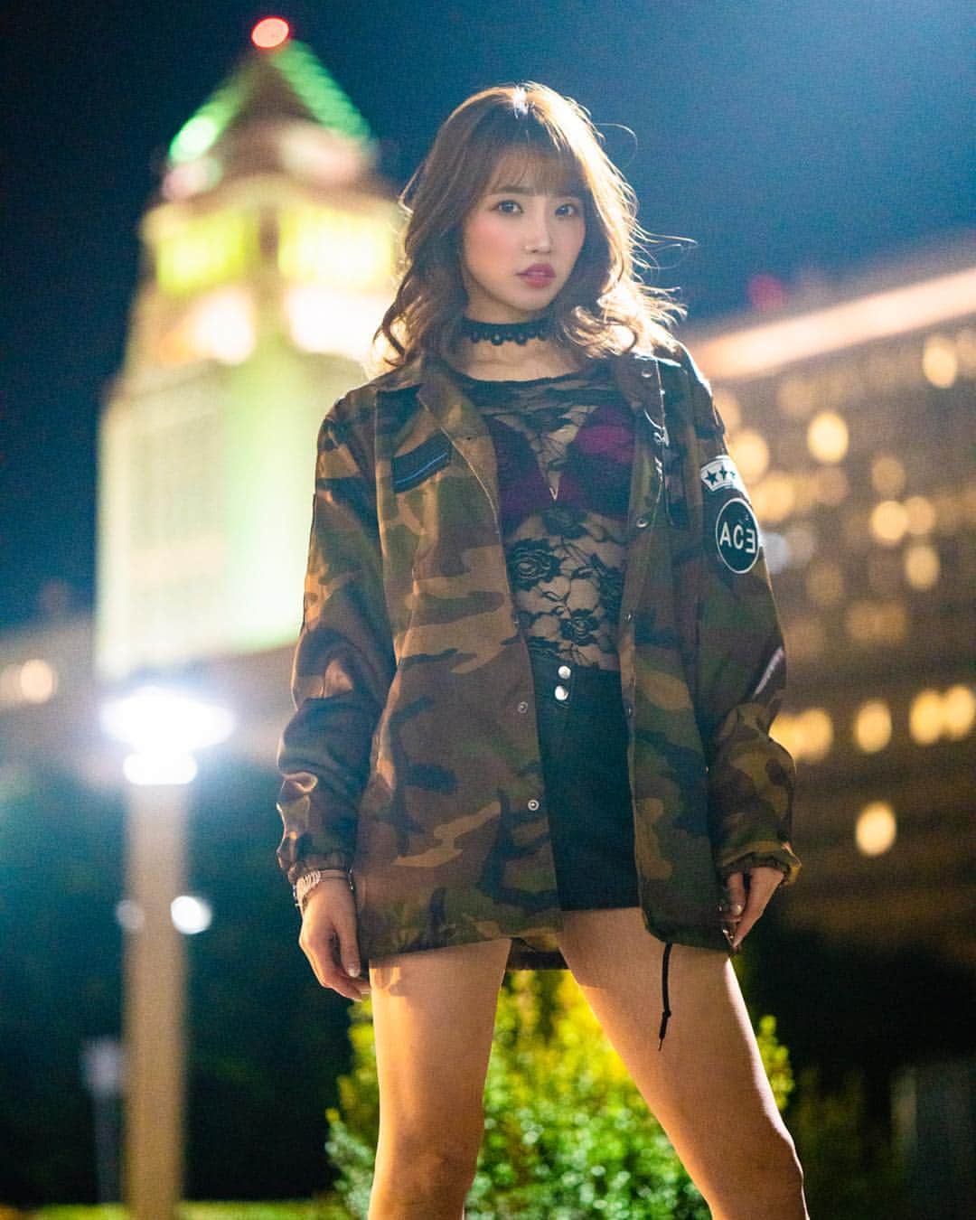 のインスタグラム：「The views of downtown Los Angeles are breathtaking😊⭐︎ photography by @jerrycoria #downtownla #camouflage  #streetfashionstyle #la #model #modeling #toliveanddieinla #photography #fashionnova #fashionblogger #fashionlover #losangeles #love  #styleblogger #japanesegirl #nightphotography #angelcitybrewery #november  #swag #styleoftheday #fashionistas #fashionista #fashionlovers #fashiongoals #followｍe  #angelcitybrewery #me  #instapic #instagood  #akihori #堀アキ」