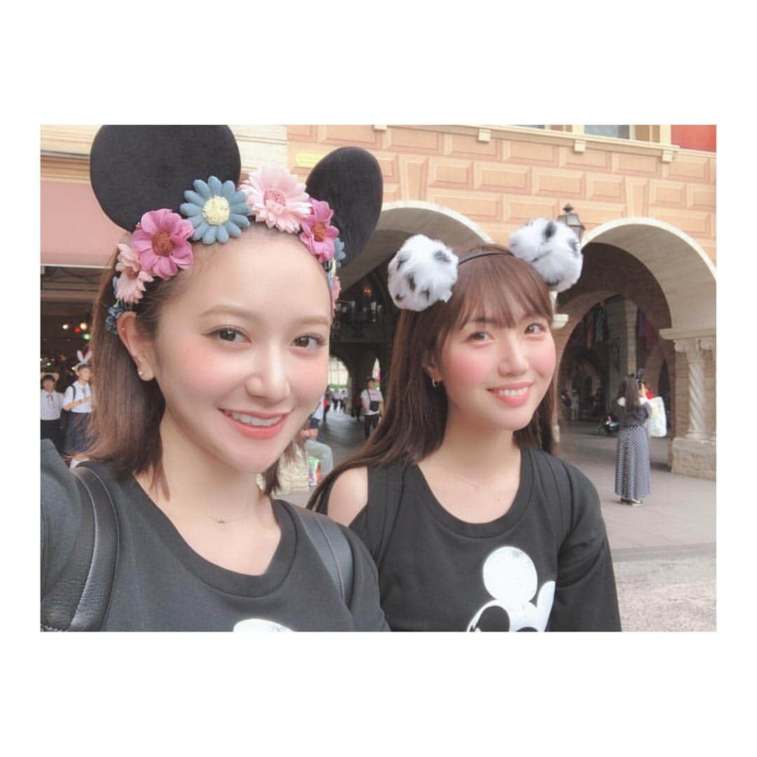 葉月ゆめさんのインスタグラム写真 - (葉月ゆめInstagram)「最高のメンバーでTDS 🏰♡ 楽しすぎて夢の時間でした 🤤💕 舞台で4人共演してから ちょうど1年くらい！出会いに感謝 😌❤︎ #tokyodisneysea #tds #disney #ディズニーシー #舞台mods #みやこのiPhoneケースが気合入ってて可愛かったです #カチューシャに出る個性 #私は顔に髪かかるの嫌なのでヘアバンド派」11月9日 12時59分 - yume_hazuki