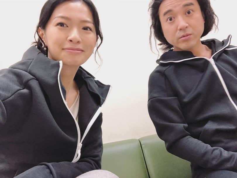 のインスタグラム：「ちょっと待って😂お揃い😂髪型も似てる😂おじさんが弾けてくる😂おもしろすぎて鼻も広がりますわ」