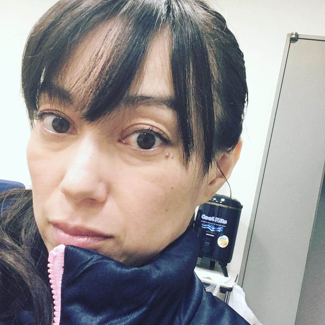 佐伯日菜子さんのインスタグラム写真 - (佐伯日菜子Instagram)「ワラッター 今日もいっぱい笑ったー もう常にニヤニヤしてますよ。 このお弁当、ささみときゅうりのバジルソース和えがすっごく美味しかった❤️ #佐伯日菜子  #hinakosaeki  #現場のある幸せ #ロケ弁 #撮影中」11月9日 22時24分 - hinakosaeki