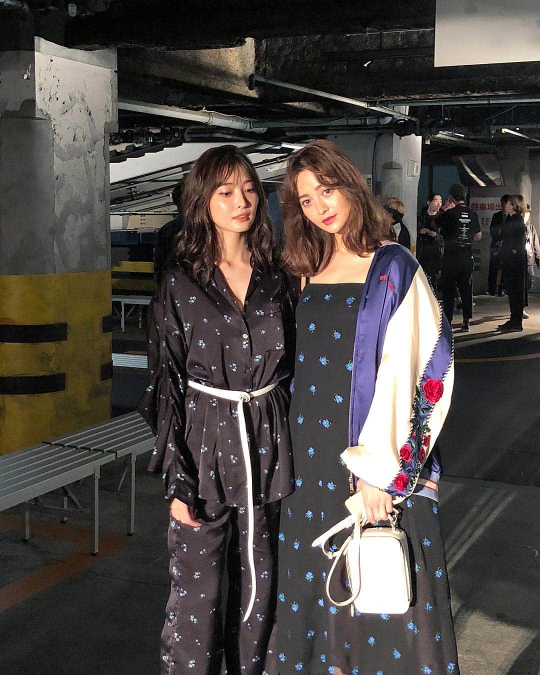 大石絵理のインスタグラム：「DADA girls in Tokyo🖤😍⚡️ #ericloset」