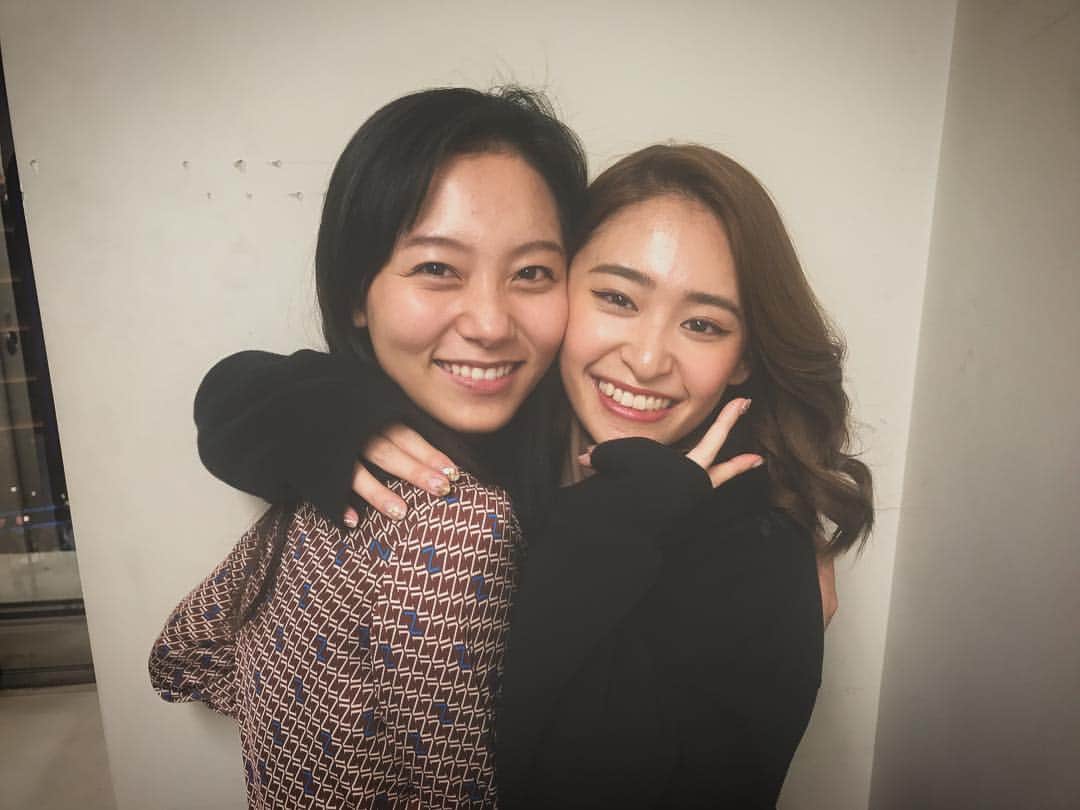 工藤綾乃のインスタグラム：「カレフォン観てきました👏🏻泣いてました私。 柳っちも素敵でした久しぶり会えて良かったです😉」