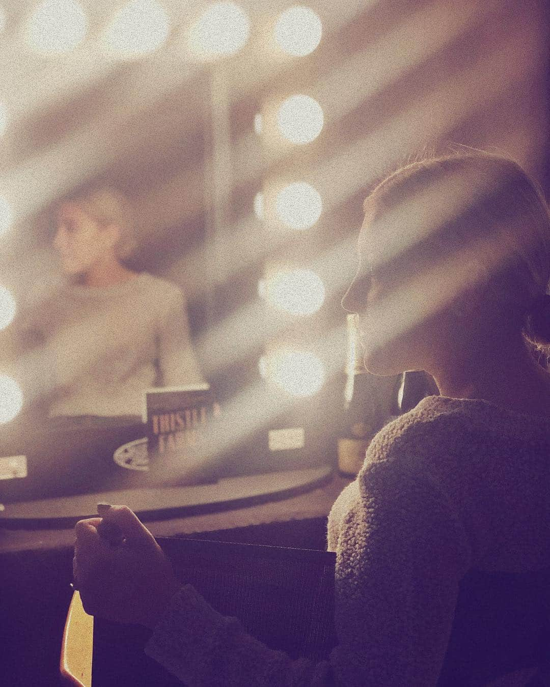 Maddie & Taeさんのインスタグラム写真 - (Maddie & TaeInstagram)「✨ gettin’ ready for #CMTAOTY」10月18日 3時14分 - maddieandtae