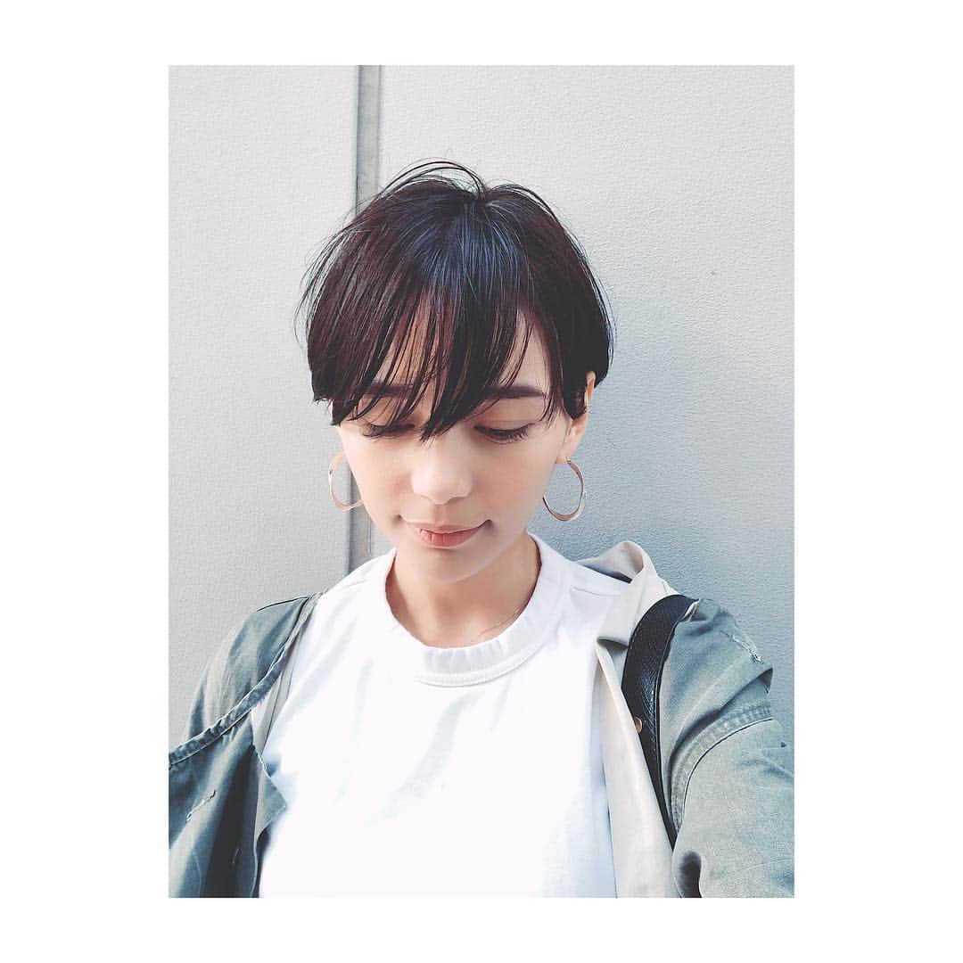 Rioのインスタグラム：「皆さまこんにちわぁー！✨🌈💗 この度！10/27！に北海道にて パチンコイベントが決定致しましたあ😍  当日、 皆さんと楽しい時間を過ごせるのを 楽しみにしていまーーーすっ💗✨ 14:00〜 ひまわり札幌駅前タワー  17:00〜 ひまわり清田  無料参加なのでぜひぜひ遊びに きて下さいねーーー❤️🌈 #rio#japan#mix#hokkaido#event」