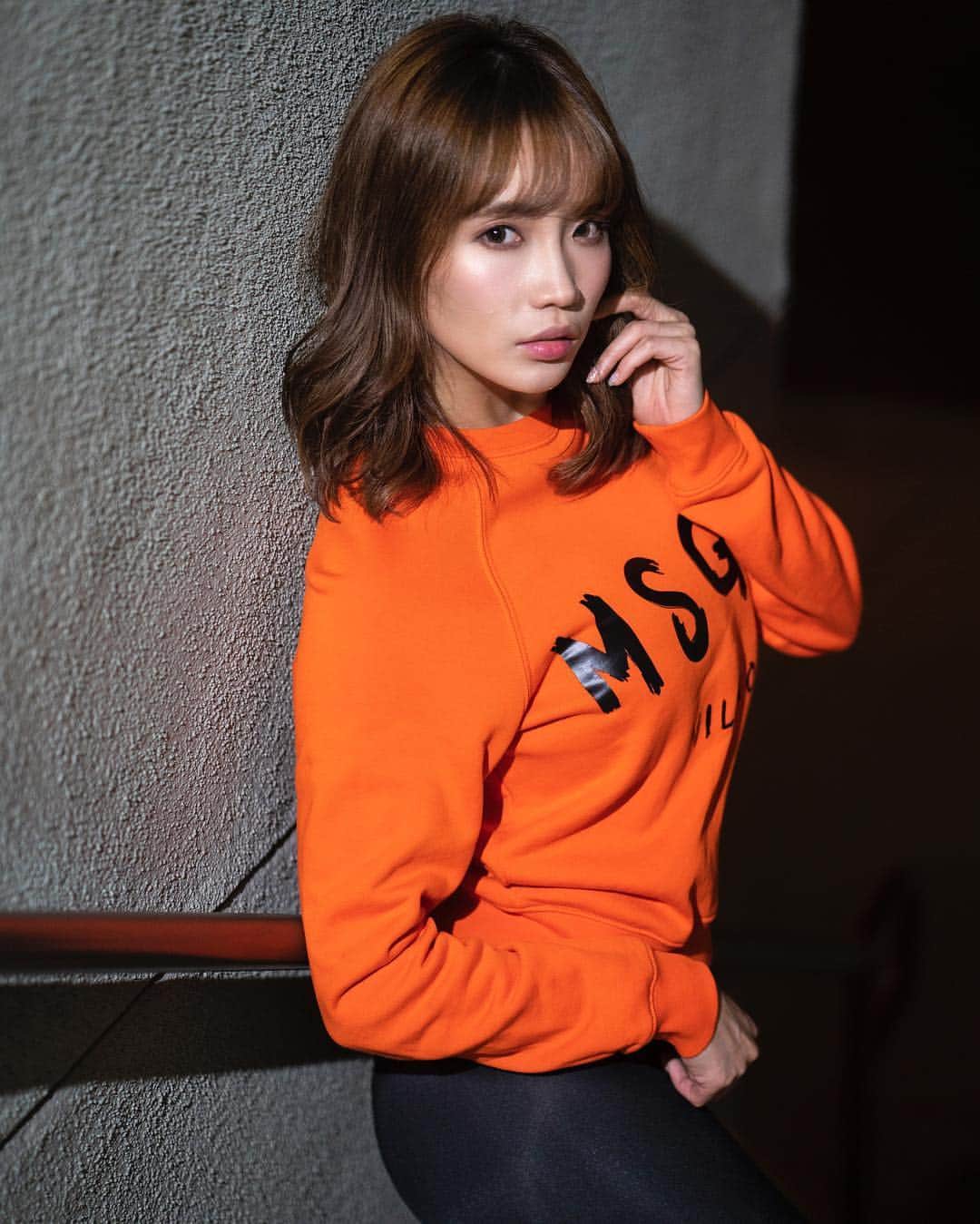 のインスタグラム：「I ❤️ fall fashion first time for halloween in Los Angeles 💕  もうすぐハロウィンだね🎃 今年のハロウィンはinロサンゼルス👻 photography by @jerrycoriaa #streetfashionstyle #la #lalive #model #modeling #toliveanddieinla #photography #jerrycoria #fashionnova #fashionblogger #fashionlover #losangeles #love #style #styleblogger #japanesegirl #nightphotography #angelcitybrewery #october  #swag l#styleoftheday #fashionistas #fashionista #fashionlovers #fashiongoals #halloween #ilovefall #fall #👻」