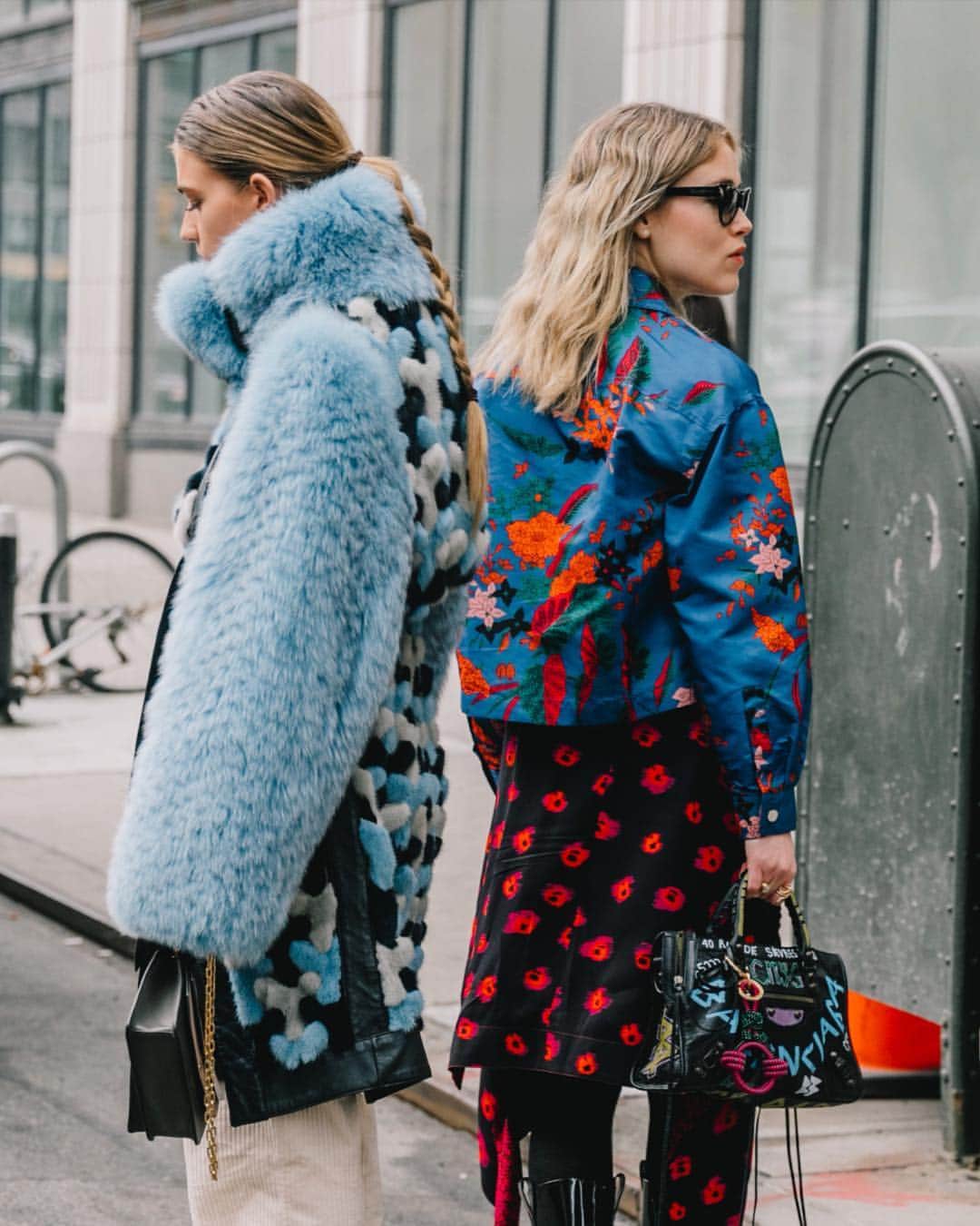 STREET STYLEのインスタグラム：「Shot by Diego/@collagevintage2」