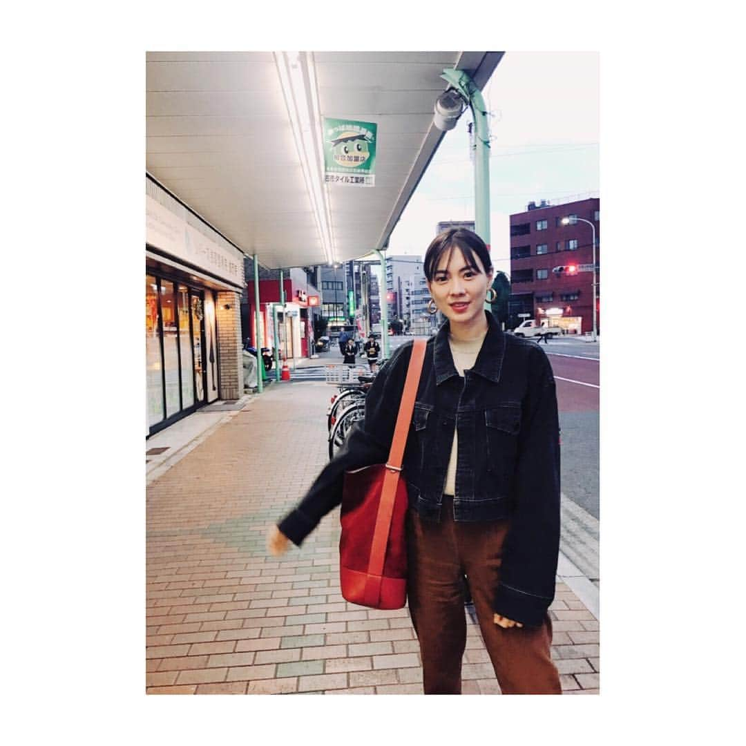 安座間美優さんのインスタグラム写真 - (安座間美優Instagram)「かっぱ橋でお買い物した日。 #outfit#私服#かっぱ橋#かっぱ橋道具街#みゅうfashion」10月19日 13時31分 - mew_azama