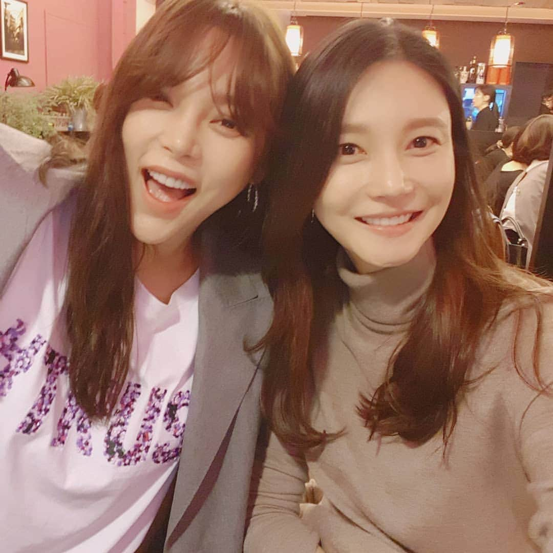 チャ・イェリョンさんのインスタグラム写真 - (チャ・イェリョンInstagram)「우리 닮았다고 👭💕 @l.h.mom 이쁜언니랑 오랜만에💕💕 #미스지컬렉션 @missgeecollection」10月20日 11時38分 - chayeryun