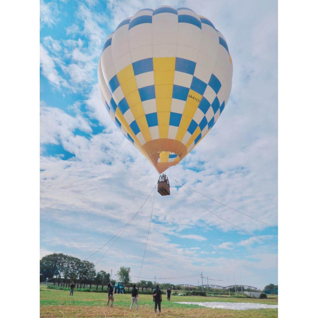 津田麻莉奈さんのインスタグラム写真 - (津田麻莉奈Instagram)「#笠松競馬秋まつり ありがとうございました☺️🙌💓 念願の気球、はじめて乗りました！感激！！！ 個人的にはパラグライダーよりも怖かった😂 ⁑ #笠松競馬 #笠松競馬場 #笠松 #岐阜 #地方競馬 #競馬 #競馬場 #楽天競馬  #気球体験 #熱気球 #スカイスポーツ #balloon #skysports #japan #japantrip #japan_vacations #instapic #instaphoto #まりなる #津田麻莉奈」10月20日 18時07分 - tsudamarinal