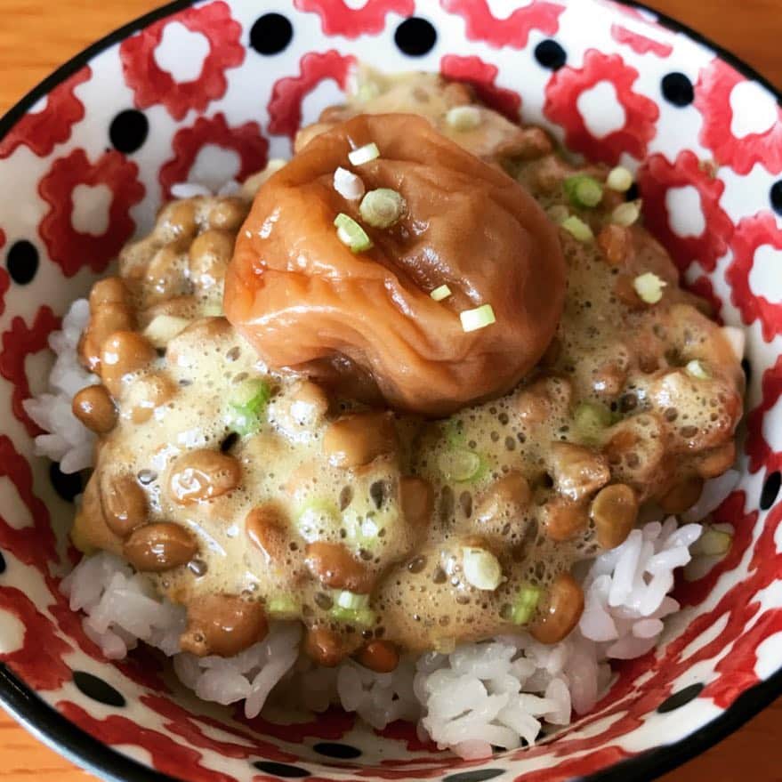 桃のグルメインスタ