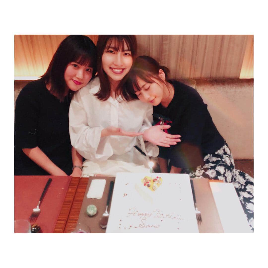 佐野ひなこさんのインスタグラム写真 - (佐野ひなこInstagram)「高校の同級会😌 毎年お祝いしあえる仲🥂 楽しかったな(^^)」10月21日 16時10分 - hinako_sano