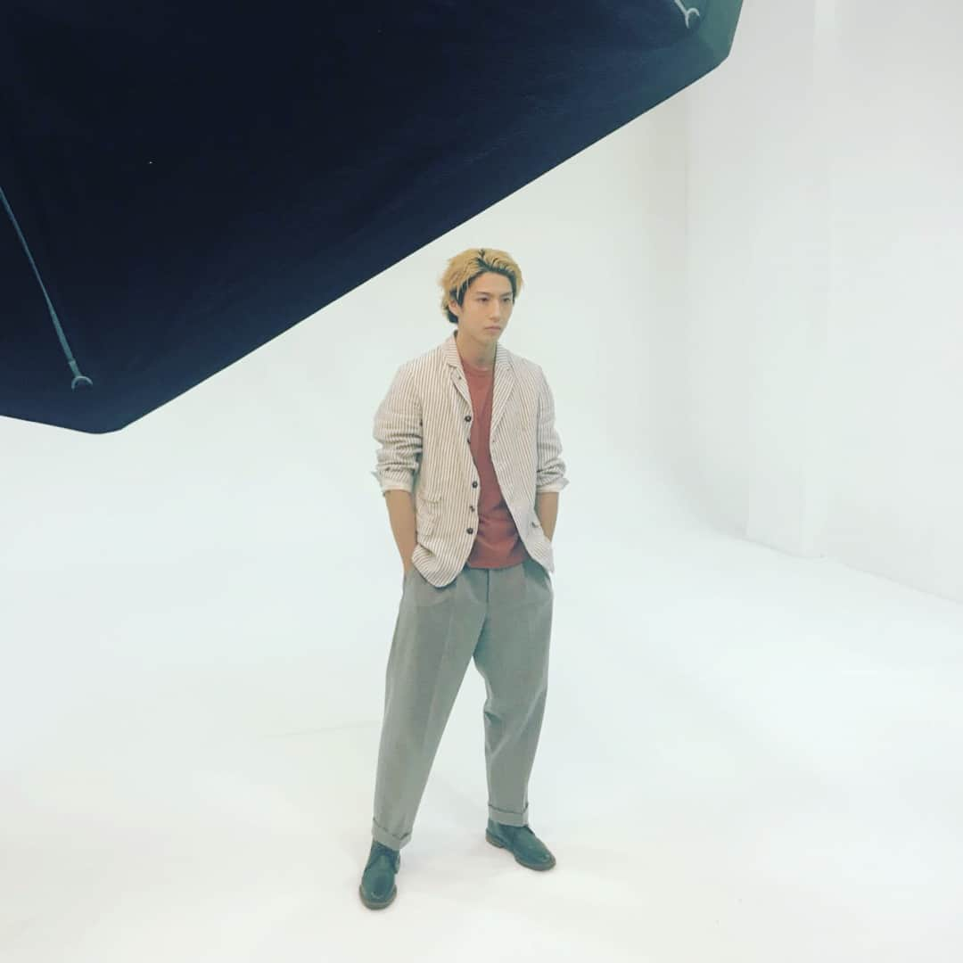 日本テレビ「今日から俺は‼︎」さんのインスタグラム写真 - (日本テレビ「今日から俺は‼︎」Instagram)「賀来賢人の波乱爆笑をみたら、今夜は第2話‼️ラスト金髪取材デー  2話は地上波1度きりの演出をお見逃しなく‼️huluでもTVerでも永遠に見られませんので、リアルタイムで是非✨」10月21日 9時55分 - kyoukaraoreha_ntv