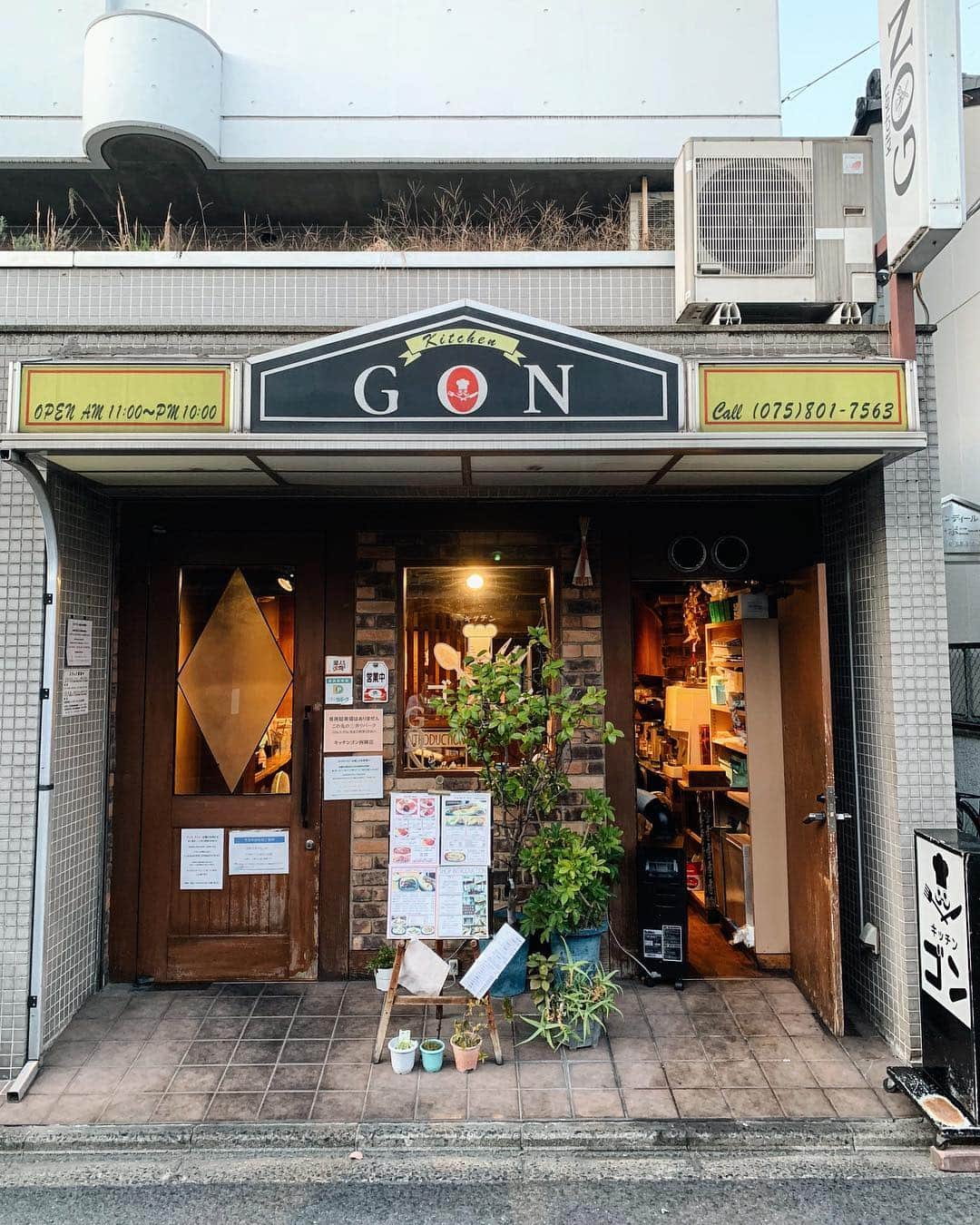 石川涼のグルメインスタ