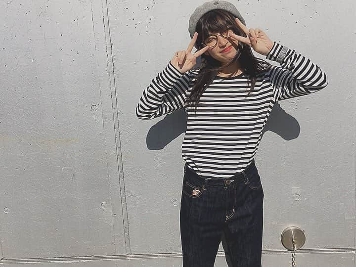 吉田華恋のインスタグラム：「アリガトウゴザイマシタ〜 🤝  #握手会  #私服」