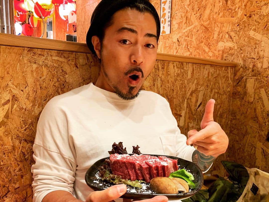 のインスタグラム：「兵庫県の三田市 通ってた高校がある場所 三田駅の目の前に焼肉屋さん めちゃくちゃ美味しい 名前は「やまだ」 近くに来た時は食べてみて  #etking #bucci #兵庫県 #三田市 #三田駅 #有馬高校 #焼肉屋 #やまだ #旨し #ここ最近で1番」