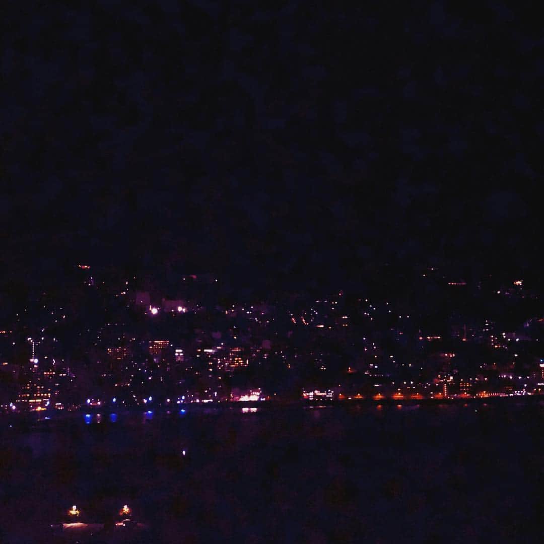 成瀬瑛美のインスタグラム：「キミと見たいぜ(*≧ω≦*)！！！☆バビュ万ドルの夜景💖✨」
