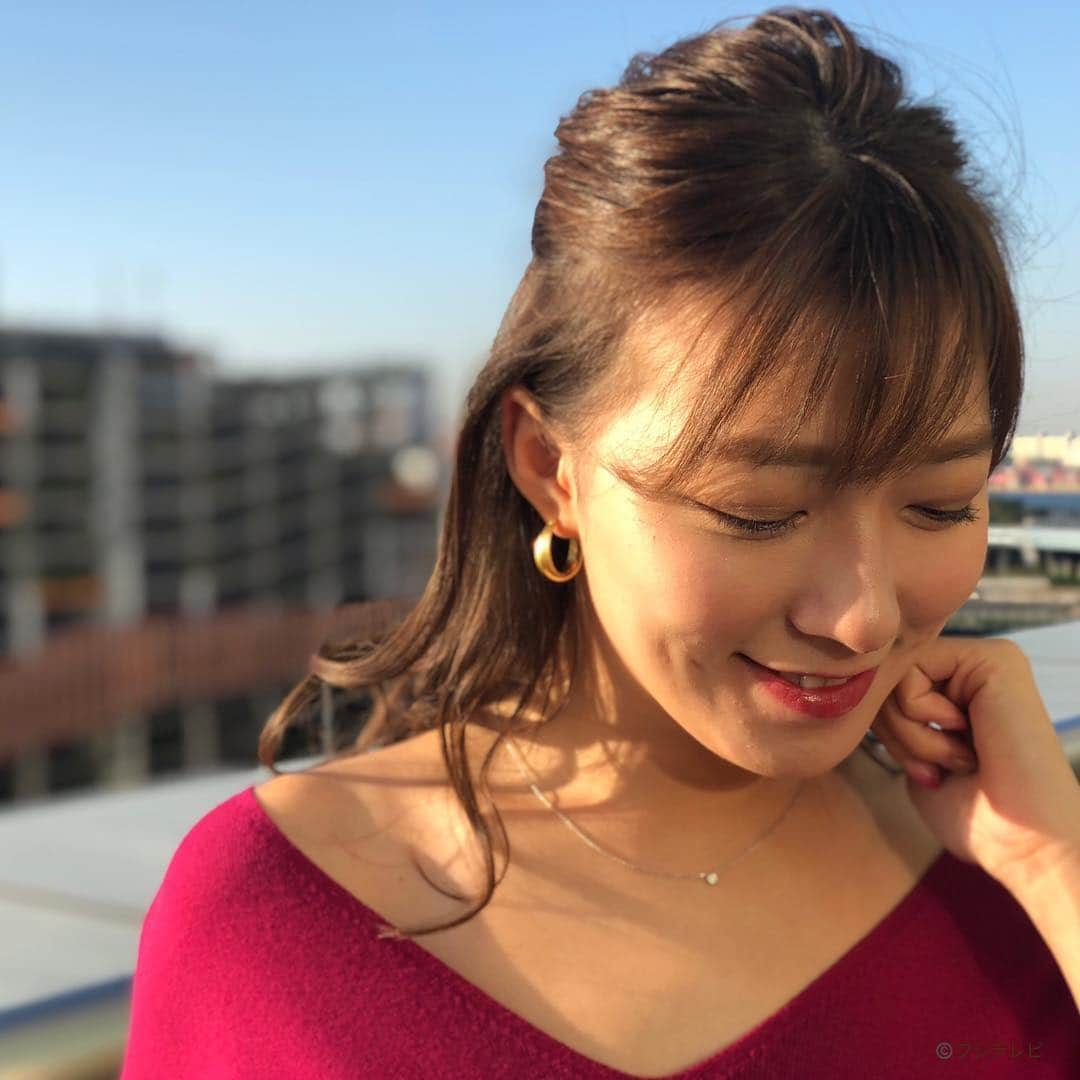 フジテレビ「めざましテレビ」さんのインスタグラム写真 - (フジテレビ「めざましテレビ」Instagram)「10月22日（月）きょう何着て行く？ ・ ファッション雑誌CanCamとコラボした お天気コーナー「きょう何着て行く？」 阿部華也子ちゃんの毎日のコーデを紹介♪ ・ 【きょうのコーデ】 ジャケット→#ROYALPARTY 6900円 ニット→#AndCouture 7400円 スカート→#REDYAZEL 1万1000円 靴→#セヴントゥエルヴサーティ 1万900０円 ・ 【コーデのポイント】 ポイントはスカート👀 丸みを帯びたコクーンシルエットの スカートは大きなリボンとコーデュロイ素材で あったかいとかわいいを両方ゲット💕 全体がほっこりしすぎないようにツヤのある ライダースジャケットを合わせて スパイシーに振るのがコツです🤔 ・ #めざましテレビ #きょう何着て行く？ #阿部華也子 #今日のコーデ#コーデ #CanCam #今日のファッション#ootd #きょう何着て行く？は月〜金朝6時22分ごろ放送！」10月22日 21時54分 - mezamashi.tv