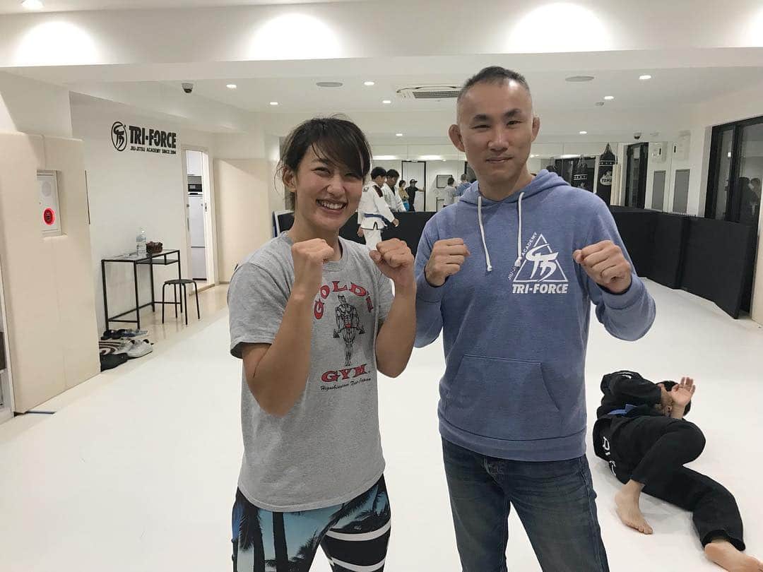 のインスタグラム：「早川光由 先生と写真を撮っていただきました✨ トライフォース 赤坂で働かせていただいていますが、まだご挨拶させていただいていなかったので、緊張しましたが嬉しかったです！ありがとうございました。 #triforce  #martialarts  #triforceakasaka  #bjj #柔術 #ラストサムライ」